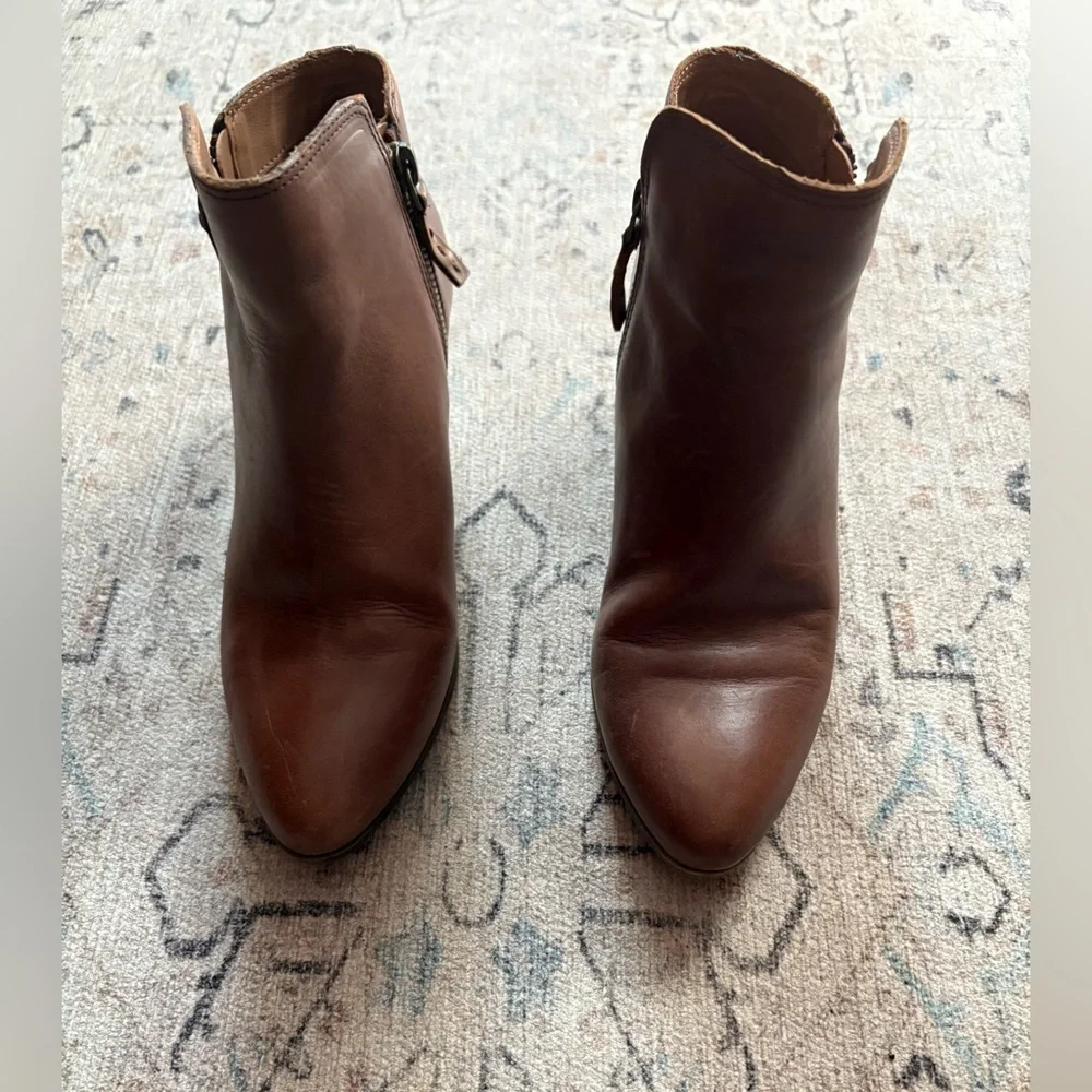 Frye Judy Zipper Leather Ankle Boots